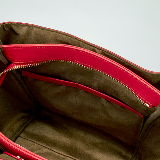 Elaine Satchel エレーヌ サッチェル