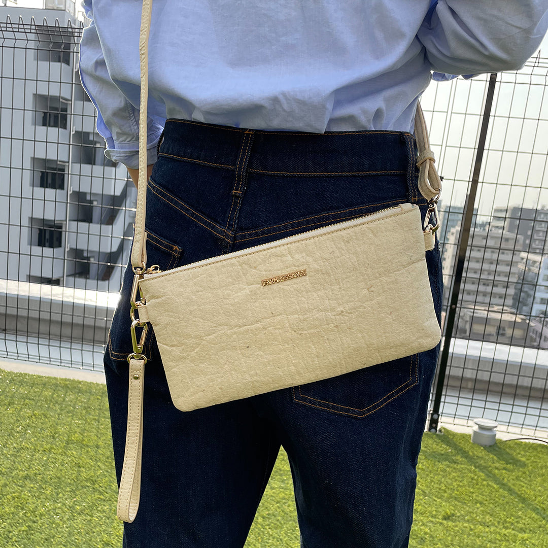 Grace Clutch Natural