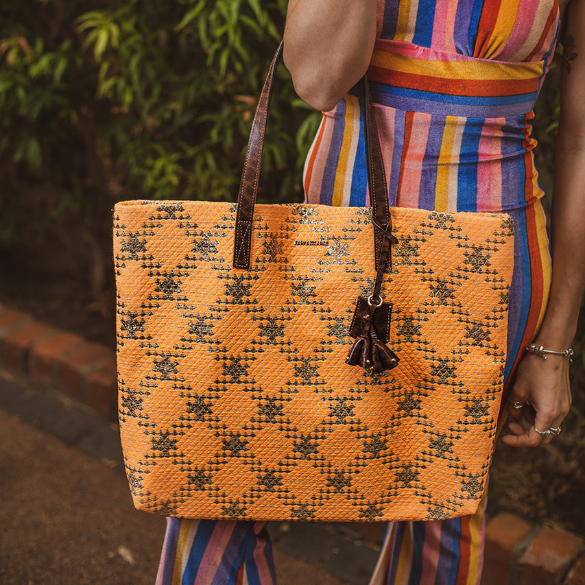 Nancy Tote Orange Diamond