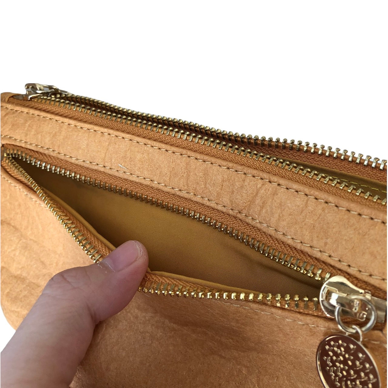 Grace Clutch Vintage Gold