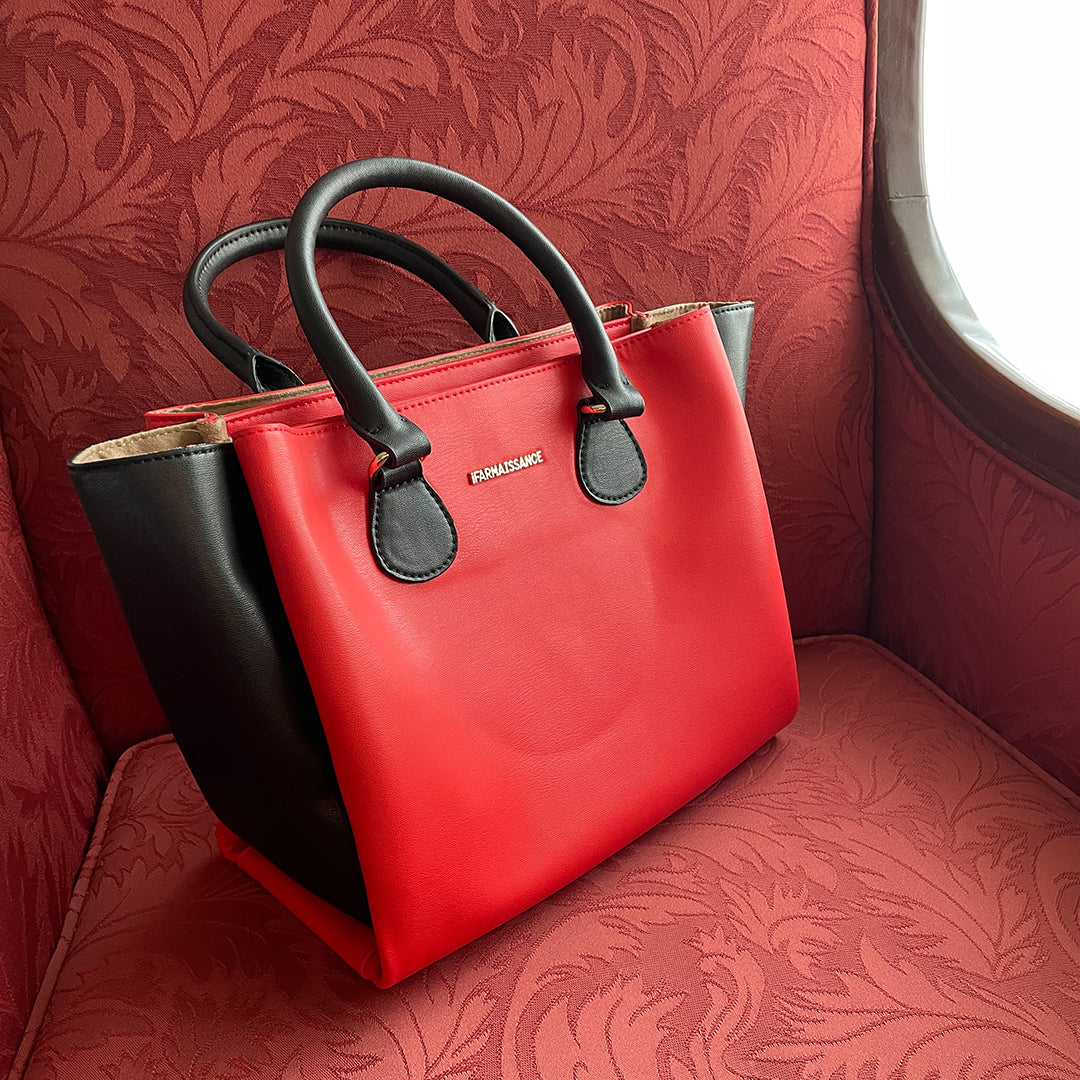 Elaine Satchel エレーヌ サッチェル